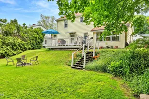 221 Corinth St, North Adams, MA 01247 - Photo 28
