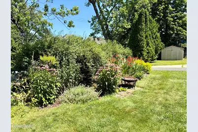 81 Northumberland Rd, Pittsfield, MA 01201 - Photo 12