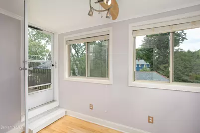 81 Northumberland Rd, Pittsfield, MA 01201 - Photo 30