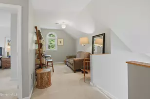 24 Walden Ln, Pittsfield, MA 01201 - Photo 16