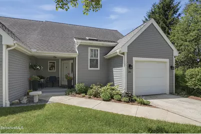 24 Walden Ln, Pittsfield, MA 01201 - Photo 2