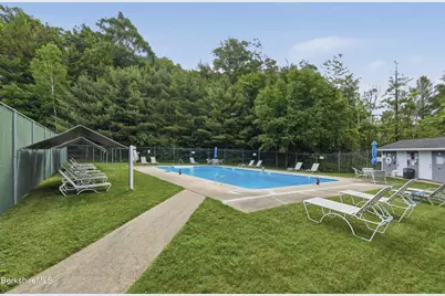 24 Walden Ln, Pittsfield, MA 01201 - Photo 34
