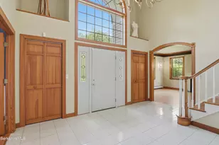 36 Meadow Ridge Dr, Pittsfield, MA 01201 - Photo 6