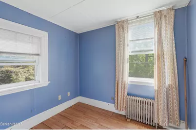 110 Elizabeth St, Pittsfield, MA 01201 - Photo 36