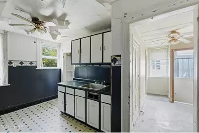 110 Elizabeth St, Pittsfield, MA 01201 - Photo 40