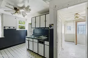 110 Elizabeth St, Pittsfield, MA 01201 - Photo 40