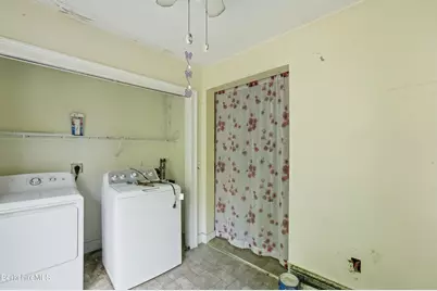 110 Elizabeth St, Pittsfield, MA 01201 - Photo 32