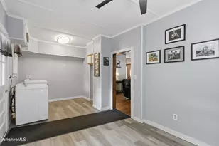 33 Orchard St, Adams, MA 01220 - Photo 16