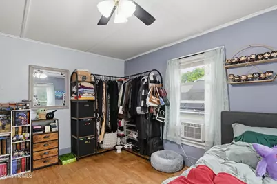33 Orchard St, Adams, MA 01220 - Photo 18