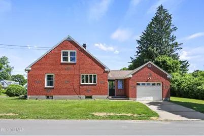 43 State St, Pittsfield, MA 01201 - Photo 6