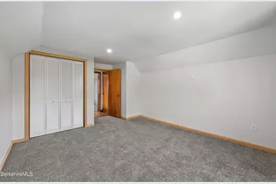 43 State St, Pittsfield, MA 01201 - Photo 26