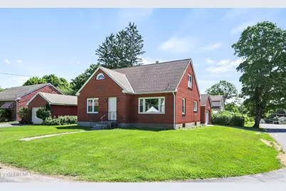 43 State St, Pittsfield, MA 01201 - Photo 4