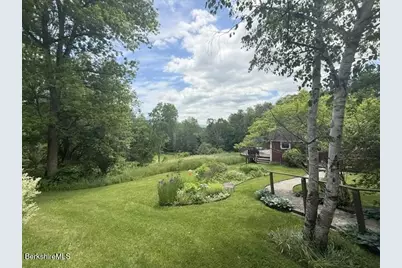 324 Oblong Rd, Williamstown, MA 01267 - Photo 38