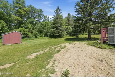 53 Off South St, Hinsdale, MA 01235 - Photo 28