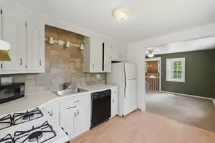 53 Off South St, Hinsdale, MA 01235 - Photo 8