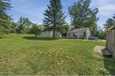 53 Off South St, Hinsdale, MA 01235 - Photo 4