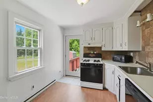 53 Off South St, Hinsdale, MA 01235 - Photo 10