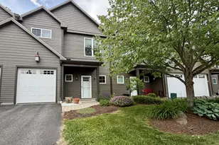 28 Evergreen Trl, Lenox, MA 01240 - Photo 2