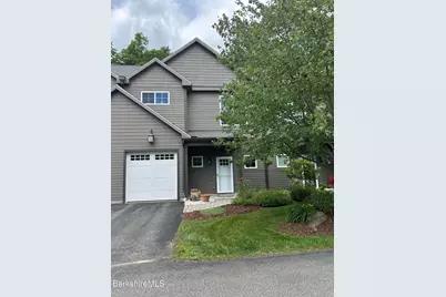 28 Evergreen Trail #28, Lenox, MA 01240 - Photo 2