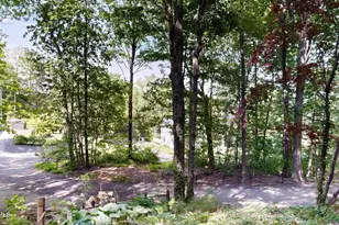 38 Hubbard St, Lenox, MA 01240 - Photo 24