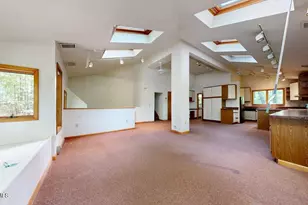 38 Hubbard St, Lenox, MA 01240 - Photo 4