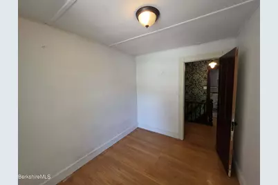36 Chase Ave, North Adams, MA 01247 - Photo 22