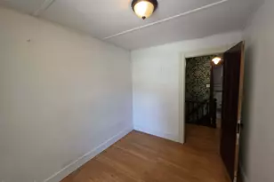 36 Chase Ave, North Adams, MA 01247 - Photo 22