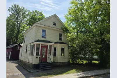 36 Chase Ave, North Adams, MA 01247 - Photo 2