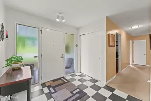 16 Trova Terrace, Pittsfield, MA 01201 - Photo 8