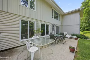 16 Trova Terrace, Pittsfield, MA 01201 - Photo 6
