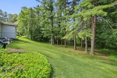 16 Trova Ter, Pittsfield, MA 01201 - Photo 42