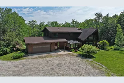 707 Benton Hill Rd, Becket, MA 01223 - Photo 2