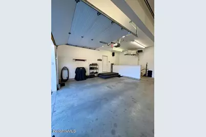 52 Cecelia Ter, Pittsfield, MA 01201 - Photo 48