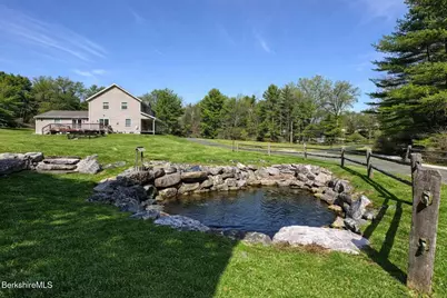 52 Cecelia Ter, Pittsfield, MA 01201 - Photo 12