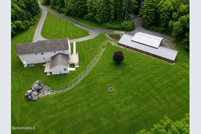 52 Cecelia Ter, Pittsfield, MA 01201 - Photo 4