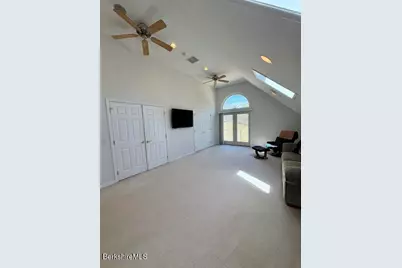 52 Cecelia Ter, Pittsfield, MA 01201 - Photo 32