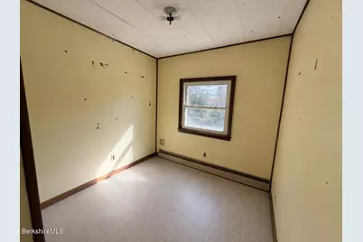 1155 Main Rd, Savoy, MA 01256 - Photo 8