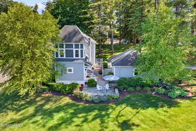 850 Summer St #m14, Lee, MA 01238 - Photo 2