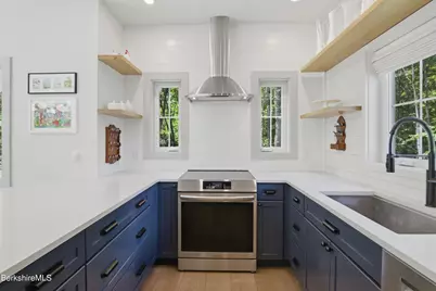 23 Silver St, Lanesborough, MA 01237 - Photo 12