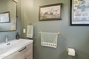 23 Silver St, Lanesborough, MA 01237 - Photo 22