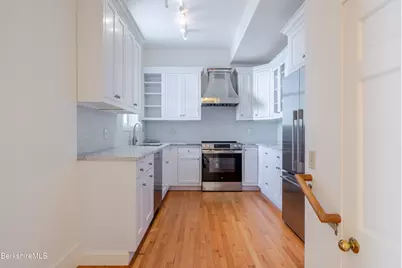 200 Old Stockbridge Rd Vanna #3, Stockbridge, MA 01262 - Photo 12