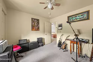 46 Lower Windflower Wy, Williamstown, MA 01267 - Photo 20