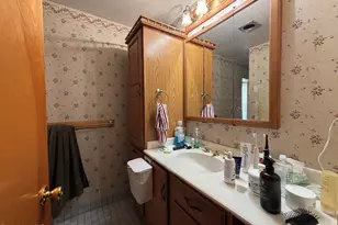 319 Fenn St, Pittsfield, MA 01201 - Photo 14
