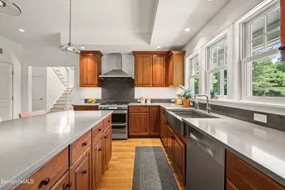 10 Sheffield Rd, Egremont, MA 01230 - Photo 16