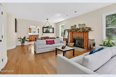 224 Boardman St, Sheffield, MA 01257 - Photo 8