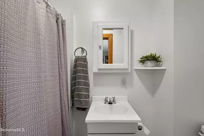 37 Holmes Rd, Lenox, MA 01240 - Photo 18