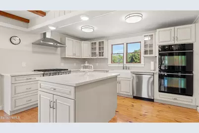 134 Hurlburt Rd, Great Barrington, MA 01230 - Photo 16