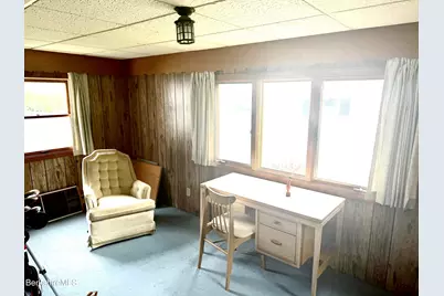 144 Elberon Ave, Pittsfield, MA 01201 - Photo 10