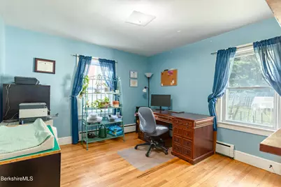 38 Velma Ave, Pittsfield, MA 01201 - Photo 10
