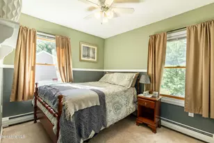 38 Velma Ave, Pittsfield, MA 01201 - Photo 16